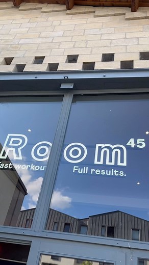 💪🏻 ROOM 45 🔥 📍 9 Bis Rue Victor Hugo, 60500 Chantilly Rendez vous à ROOM45 Chantilly, la nouvelle Salle de Remise en Forme, Coaching et accompagnement perso Pour bénéficier d’une séance OFFERTE: 03 74 47 25 45 Une équipe professionnelle accueillante et dynamique aux petits soins rien que pour vous !! #chantilly #senlis #lamorlaye #vineuilsaintfirmin #saintmaximin #gouvieux #oise #remiseenforme #coaching #coach #entrainement #fitness #cardio #training #musculation #accompagnement #alimentatio