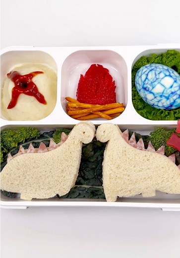 Dinosaur Themed Lunch Ideas for Kids