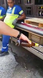 718K views · 10K shares | Ojo Ciudadano Barranquillero Atentos BARRANQUILLA CERVEZAS Y UN TAL RETAPE SE ESTA MANEJANDO EN LAS CALLES Nos envían... | Ojo Ciudadano Barranquillero | Facebook