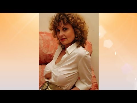 Attractive Older Women Fashion Over 50 Part 445