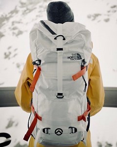 Always ready to follow you on any adventure. Pack up and explore more with the New Jeep® Avenger 4xe The North Face Edition. #Jeep #JeepAvenger #NeverStopExploring #Jeep4xe | The North Face | Jeep Europe