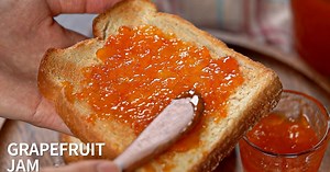 Making healthy homemade jam. Grapefruit jam
