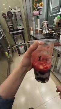 Strawberry a2 Milk tea 🍓#asmr #bubbletea #pov