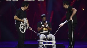 Criss Angel's Magic With The Stars Season 1 Episode 1 100 Foot Rope Escape