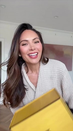 1.8K views | If you're looking for a sign, fendi has all twelve ♎️ ⁠ ⁠ Celebrate the launch of the Astrology Capsule with fendi at Jewel Court South Coast Plaza  Happening now through June 29.⁠ ⁠ #fendisummer ⁠ ⁠  marianna_hewitt | South Coast Plaza | Facebook