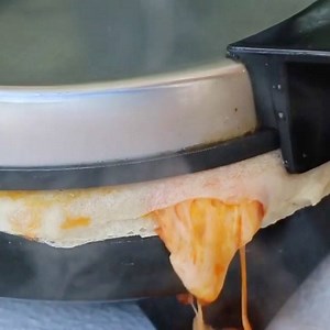 434K views · 2.6K shares | WAFFLE PIZZA  recipe by The Naughty Fork | Foodbeast | Facebook