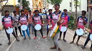 Tamil Boys Take Over Bengaluru! 🔥 Powerful Tamate Beats at Channasandra Oora Habba #TamatePerformance #TamilBoys #BengaluruFestival #ChannasandraOoraHabba #TamilCulture #DrumBeats #SouthIndiaVibes #TraditionalMusic #OoraHabba2025 #FestivalVibes | South Tube