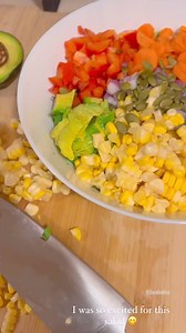 Perfect lunch, perfect vibes 綾✨ Dive into this raw, vegan salad made with organic, non-GMO ingredients and topped with Foods Alive's pumpkin seeds. Fresh, wholesome, and totally satisfying!   & recipe by @edith_agoston_ #LunchGoals #RawVegan #HealthyEating #FoodsAlive #veganfoodshare #platnbased #veganLunch #plantbasedeats #rawfoodie #rawmeal #salad #saladgoal | Foods Alive | Facebook