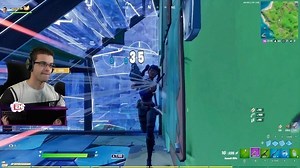 I learned this move from @benjyfishy! Changing your position while building ramps so they can’t phase-through. 👌🏼 | Nick Eh 30