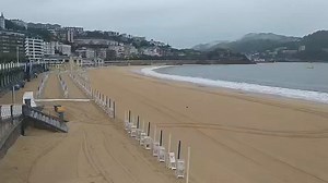 35K views · 751 reactions | Playa de la Concha, esta mañana.  @tonydonosti | GipuzkoaGaur | Facebook