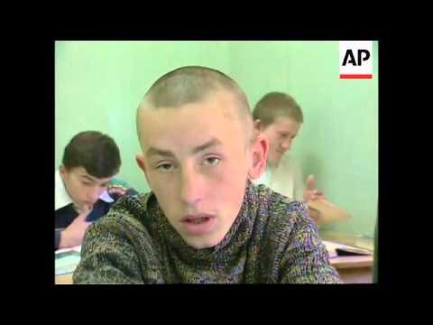 RR0205/B Russia: Street Children