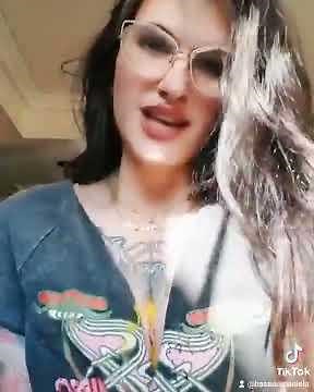 Big boobs girl _ Huge boobs _ Cute boobs _ Beautiful girl _