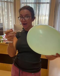 Who would you trust with a needle💉 In dentistry people always fear the needle 👀 But not in this practice 🌟 Or do they? 🤩 #balloonchallenge #britishdentalbaloonchallenge #worlddentalballoon #isleofmandentist #dentaluk #dentist #toothadvisor #cosmeticdentist #cosmeticdentisrty #dentistoftiktok #dentalstudent #dentaleducation | Tracey Bell