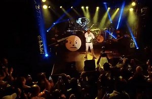 Jeezy sul palco nel party di lancio di #Pressure 🚀 Guarda la sua performance su TIDAL.com/Jeezy #TIDALXJeezy | TIDAL (IT)