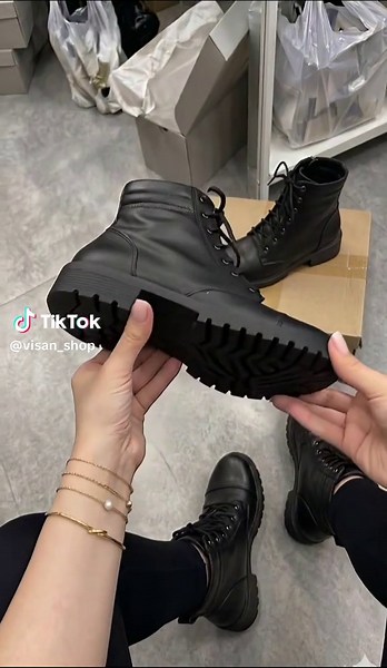 Promoção de Bota Coturno Cano Curto. #bota #coturno #botafeminina #coturnofeminino #botacoturno