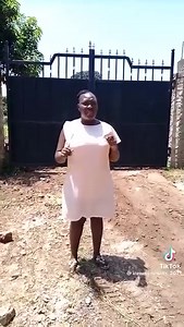 #MpaawoAtalikaaba. A Muganda woman identified as Nalwoga is accusing Uganda national water boss Identified as Dr Slyvia Tumuhaire of demolishing her house and forcefully taking her land located on shores of lake victoria. While shedding tears Nalwoga said she was warned by the powerful munyankore woman how she wont get just any just because she is connected in security and even in Statehouse, | Ritah Kaggwa Blog