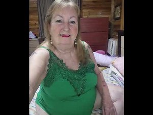 saggy wrinkled cellulite busty horny mature 60/70/80+ year OLD grannies showing everything