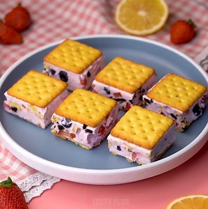 Ice Cream Cubes With Cookies | Tasty Plus