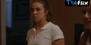 Jess Gabor Sexy Scene in Hot Seat