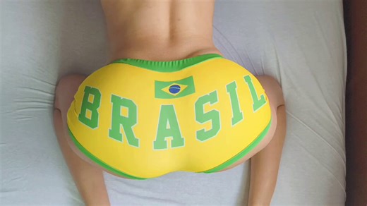 RT @bigbootyparis10: Have you ever fucked a Brazilian fat ass ?