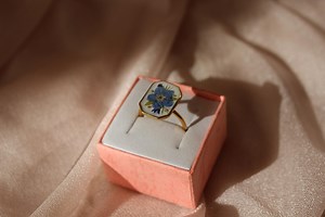 Pressed Flower Ring | Daisy Pressed Flower Ring | Blue Pressed Flower | Gold Pressed Flower | Silver Pressed Flower Ring | Cottagecore Ring - Etsy