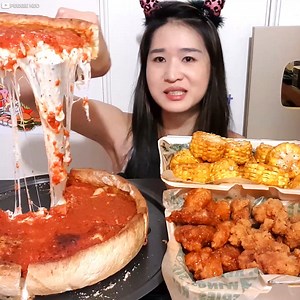 21K views · 695 reactions | SO CHEESY! Giodanos Deep Dish Pizza!! #mukbang #asmr #pizza #deepdish #deepdishpizza #cheeselover | Peggie Neo | Facebook