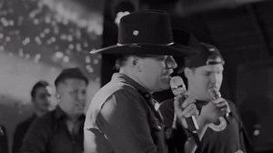 Siempre te voy a recordar… como lo dice esa canción hermano @yeison_jimenez , una noticia de no creer. Te vas como un gigante hno, hiciste historia y tocaste el corazón de millones con tu talento… Tu gente, tus seguidores y quienes compartimos contigo nunca vamos a olvidar lo especial que eras. Muchos recuerdos hno, que triste de verdad… 😞🖤 Toda mi solidaridad para su familia, amigos y seguidores, un abrazo fuerte en este momento tan doloroso. Dios te recibe con honores 🙏 Abrazo también a tod