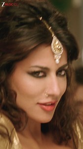 #AaoRaja #YoYoHoneySingh #AkshayKumar #ChitrangadaSingh #NehaKakkar #GabbarIsBack #Teflon #Dance #Party #DanceSong #PartySong #1MinMusic | Zee Music Company