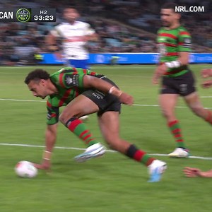 Precision pass from Walker! 🎯 #NRLSouthsRaiders | NRL