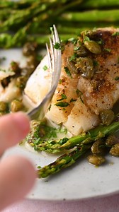This cod piccata is absolutely heavenly! So easy to make and incredibly satisfying 🐟🍋 #paleo #healthyrecipes #dinnerideas #easymeals #lowcarb For the full recipe, search for 'paleo grubs cod piccata' on Google 📘 | Paleo Grubs
