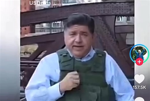 JB & Jimmy teamed up to mock Trump last night — with Pritzker “reporting live” from the president’s manufactured “war zone” where, according to the governor, the BREWERS are wrecking havoc 😂 “As you can see, there’s utter mayhem and chaos on the ground. The Milwaukee Brewers have come in to attack,” Pritzker deadpanned. “We’ve seen people being forced to eat hot dogs with ketchup on them and our deep dish pizza well has gone shallow, so it’s a challenge to survive in the city of Chicago, but th
