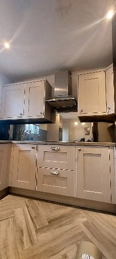 2.6K views | Vintage mirror toughened 6mm glass splashback | 3D Splashbacks | Facebook