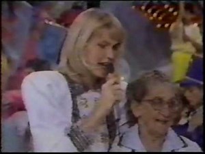 Xuxa recebe dona Josefa no "Xou da Xuxa"