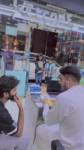 5.3K views · 178 reactions | Log lakhun kha gay樂 #Mirza_Daud_Mobil #1millionfollowers #1millionviews | Mirza Daud Mustafai | Facebook