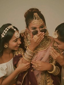 My Bollywood Makeover never completes without "Kajal". MUA and HAIR- MAKEUP BY MELVIN FEAT- Phoo Pwint Hlaing | Jeelu Kumari| Phoebe Kudrow STYLIST - NIKI ROY VIDEOGRAPHER - It's Phyoe DRESS and JEWELRY - The Story Of Us-Indian Jewellery LOCATION- Studio Burman | Makeup by Melvin