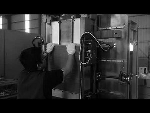 Radiator core semi auto assembly machine / ラジエーターコア縦型半自動組立機