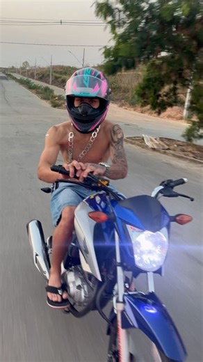 혿홖홫홞홙 홢홚홣홙홚홨  on Instagram: "DOMINGRAU亮 SEGUE NOIX AEE ACOMPANHE OS STORYS 螺 #244original #motocando #explorepage #explore #explore #explore #explorar #244naoecrime #244fabricadeloucos #grau #explorepage✨ #grauderua #244éoqueliga #grauecorte #442"