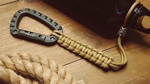 DIY carabiner water bottle sling – easy paracord holder tutorial