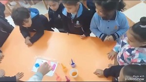 Doing experiments is really fun . Obviously, they get excited. | Modern kindergarten | Facebook