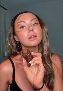 Rhode Bronzers Review: Shades Sip, Sunbed & Bake Tested