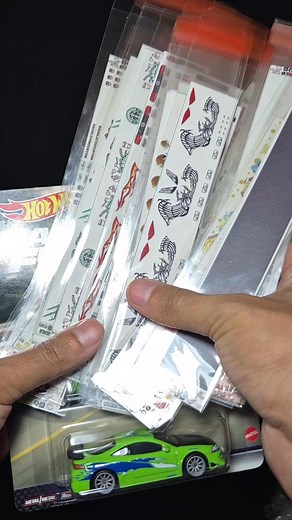 Ya saben dónde y con quiénes 👀 #hotwheelscustom | Kaos Latin Custom