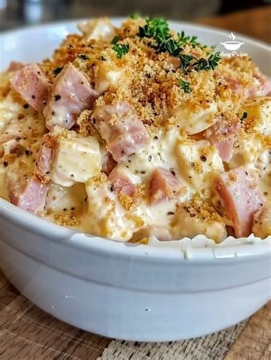 1.6K views | Chicken Cordon Bleu Casserole Creamy Chicken Cordon Bleu Casserole with a Crunchy Topping Ingredients: 3 cups cooked chicken, shredded 8 slices ham, chopped 1 cup Swiss cheese, shredded 1 cup cream of chicken soup 1/2 cup milk 1 teaspoon Dijon mustard 1/2 teaspoon garlic powder 1/2 teaspoon onion powder | Very Good Recipes | Facebook