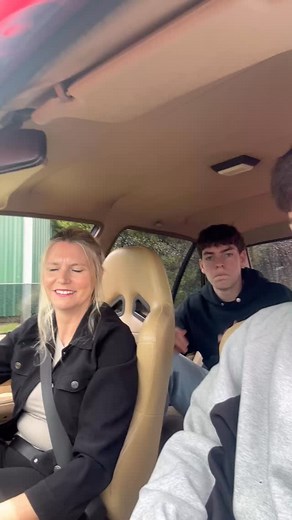 Lumpy Cam! Sandown this weekend! Start for the lap! #sandown #brocky #Comodore #vk #TORANA | Ashburton Mowers STIHL