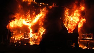 Fire destroys house in Highgate