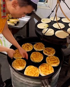 2.5K views · 36 reactions | Our mouths are literally watering! 襤 | Simply Sorted | Facebook