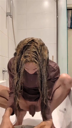 Farmed Shit Hair and Head Smering