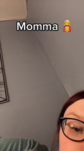 #greenscreenvideo I cried while making this 🥺 couldn’t ask for a better mother