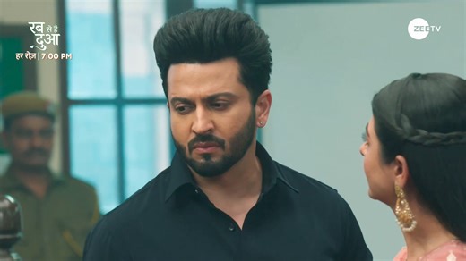 Ibaadat ne uthaaya Subhaan ki soch par sawaal, kya mil paayega use iss jung mein insaaf? Dekhiye #RabbSeHaiDua, har roz, shaam 7 baje, sirf #ZeeTV par aur kahin bhi, kabhi bhi ZEE5 Shows par: https://zee5.onelink.me/RlQq/RabbSeHaiDua #Ibaadat #Subhaan #Mannat #RSHDEpisodic Yesha Rughani Dheeraj Dhoopar #SeeratKapoor | ZEE TV