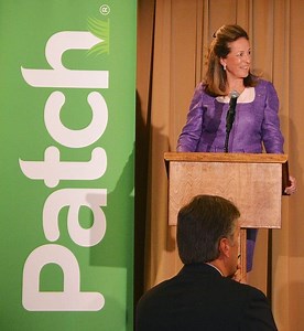 Elizabeth Colbert Busch and Mark Sanford Come Out Swinging in Debate