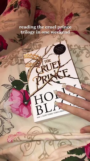 #booktok #bookish #bookworm #books #reader #reading